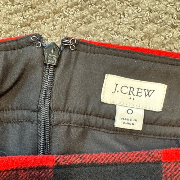 J Crew Red and Black Plaid Buffalo Check Women's Skirt - Picture 3 of 5